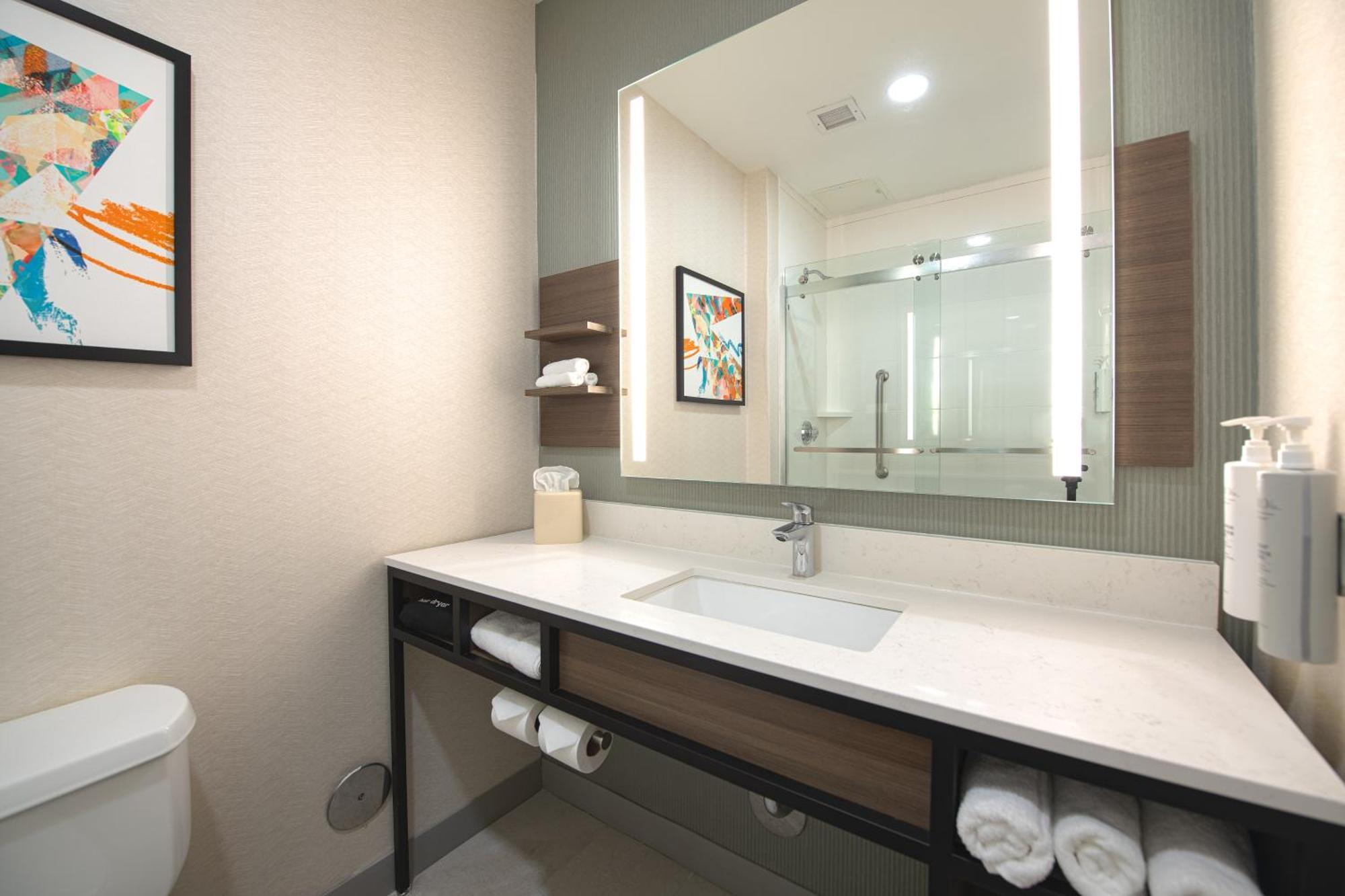 Hilton Garden Inn ניופורט ניוז מראה חיצוני תמונה